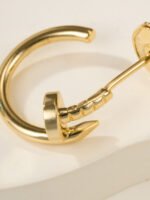 Cartier Juste un Clou hoop earrings, Small model, Yellow gold - Image 9