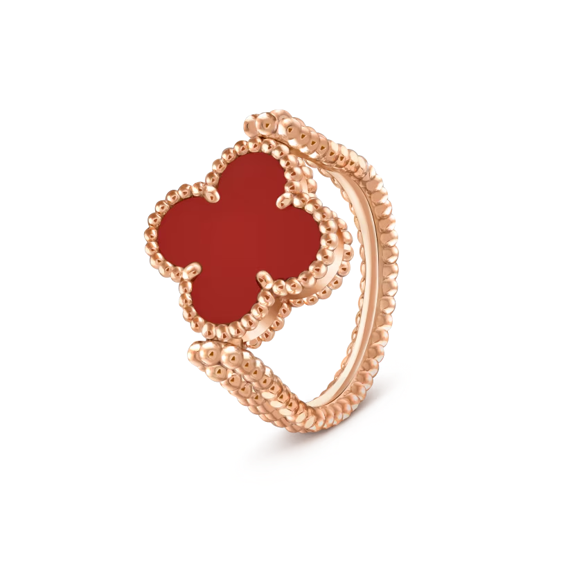 22d6e8a094e25d60842a7d4be4f00189c32e418b7c2f1a58d9587e7f0388f241 Van Cleef & Arpels Vintage Alhambra Reversible Ring - Image 1