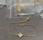 Van Cleef & Arpels Sweet Alhambra Bracelet - Image 3