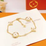 Louis Vuitton LV Color Blossom BB Multi-Motifs Bracelet,Gold, White Mother-of-Pearl And Diamonds - Bracelet - Image 5