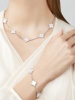 Van Cleef & Arpels Magic Alhambra Agate necklace, 10 motif - Image 3