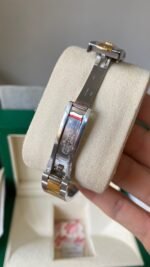 Rolex Datejust Rolex watch, Oystersteel, Yellow Gold, Classic Size - Image 9