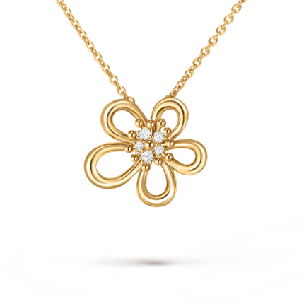 Van Cleef & Arpels Flowerlace pendant, Yellow gold, diamonds, Small model