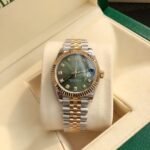 Rolex Datejust Rolex watch, Oystersteel, Yellow Gold, Classic Size - Image 3